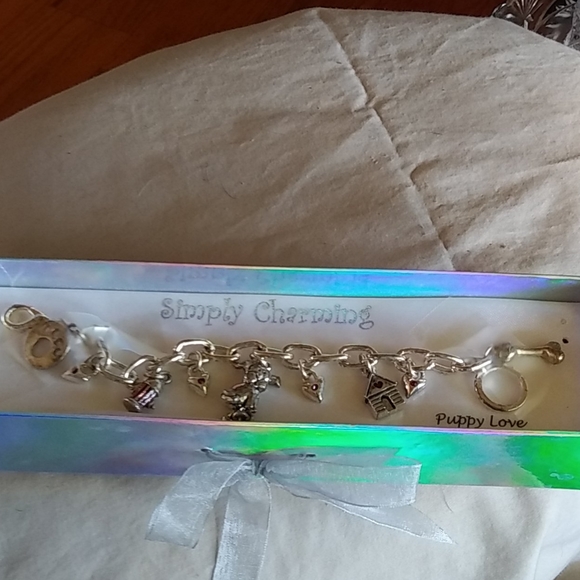 Simply Charming Puppy Love Jewelry - Simply Charming Puppy Love charm bracelet NIB